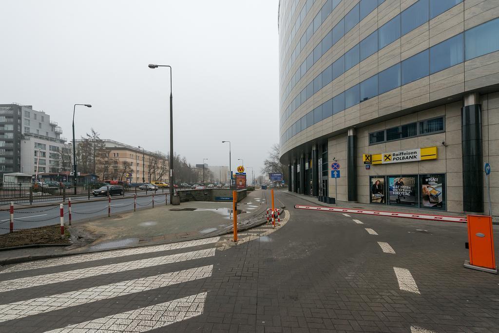 P&O Apartments Metro Wierzbno Warschau Buitenkant foto